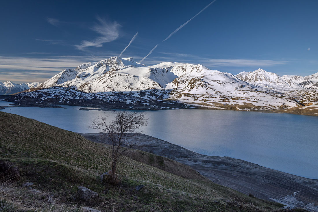 La foto n. 500!:  Lago del Moncenisio - 14.05.17 #fotodelgiorno di Liviu Bacila Photography